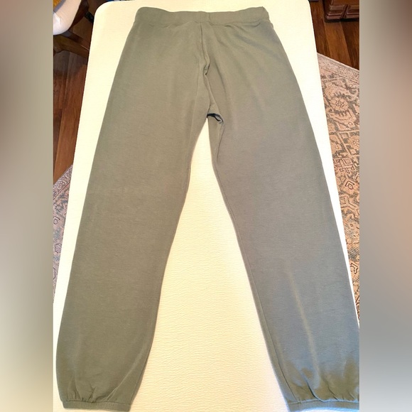 Project Social T, Sage Green 2 Piece Hoodie/ Joggers Lounge Set, Size Medium - Picture 7 of 9